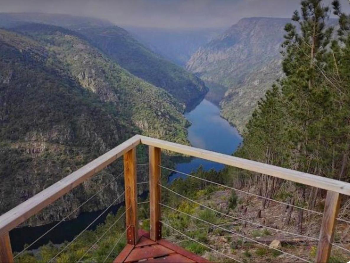 Vila Casa Bolmente A Ver En La Ribeira Sacra. Sober Exteriér fotografie